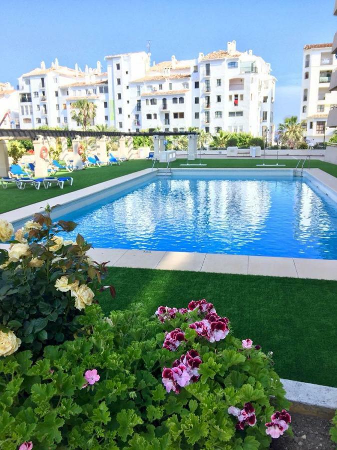 Luxury Apartments In Puerto Banus Марбелья Экстерьер фото